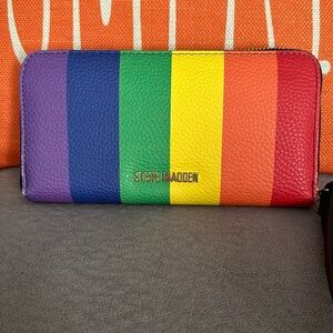 Steve Madden rainbow wallet